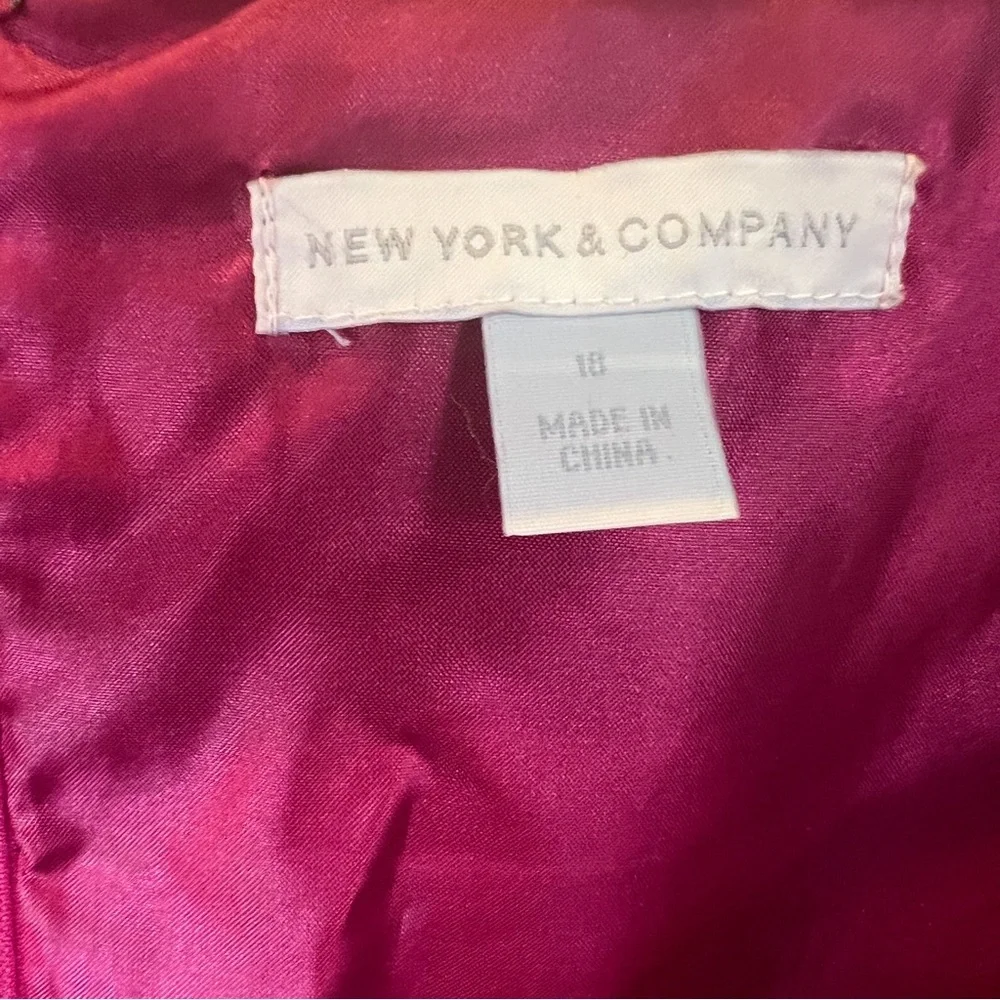 NY&Co Fuchsia Dress - Picture 2 of 4